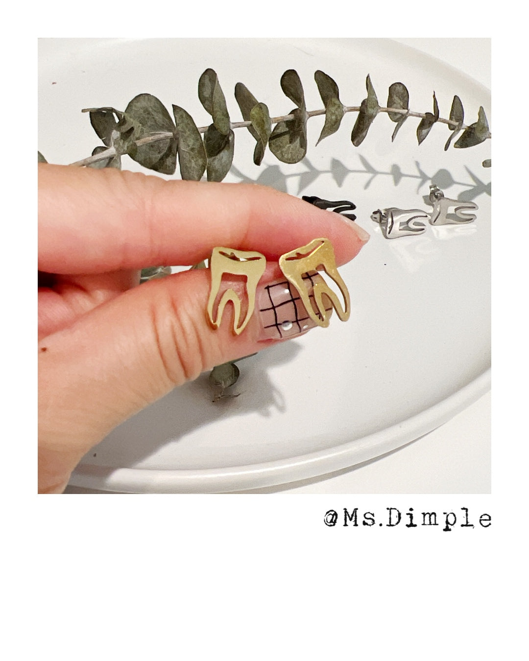 18k Gold Plated Stainless Steel Dentist Cute Tooth Earrings/Studs