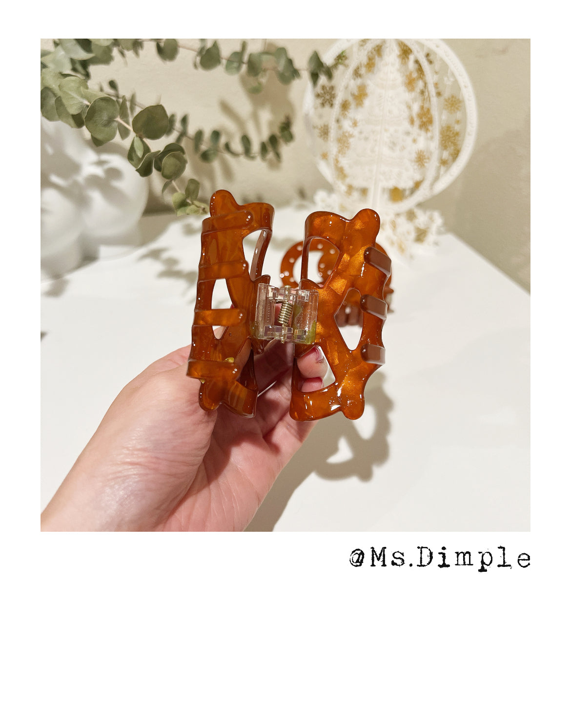Cute Brown Pretzel Claw Clip