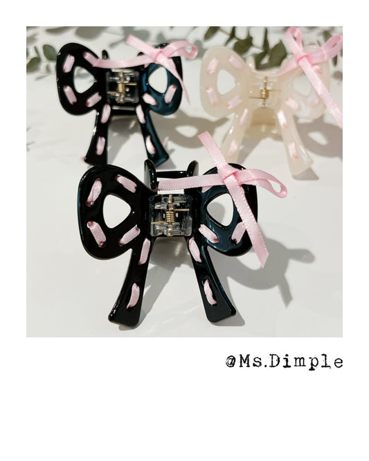 Small Blackpink Ribbon Hair Claw Clip